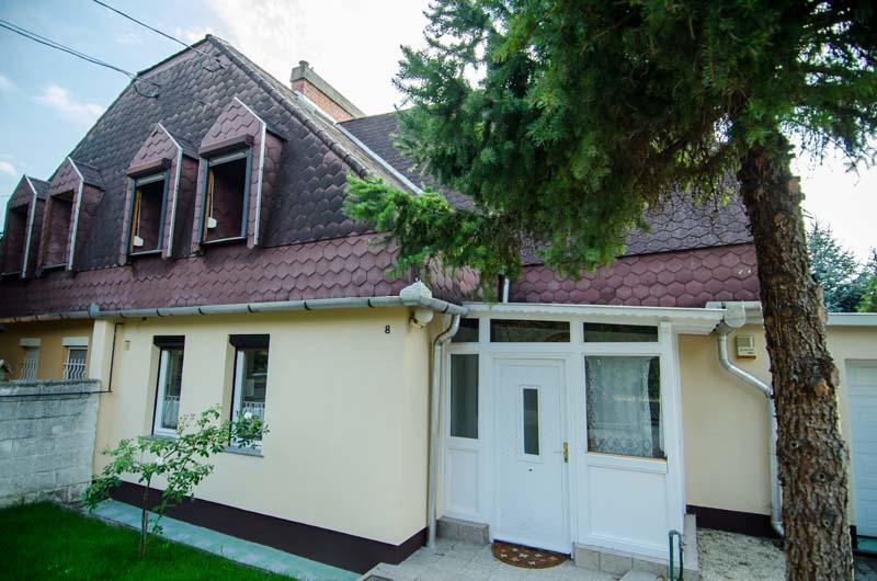 Balatonfuered Apartmanhaz Exterior photo
